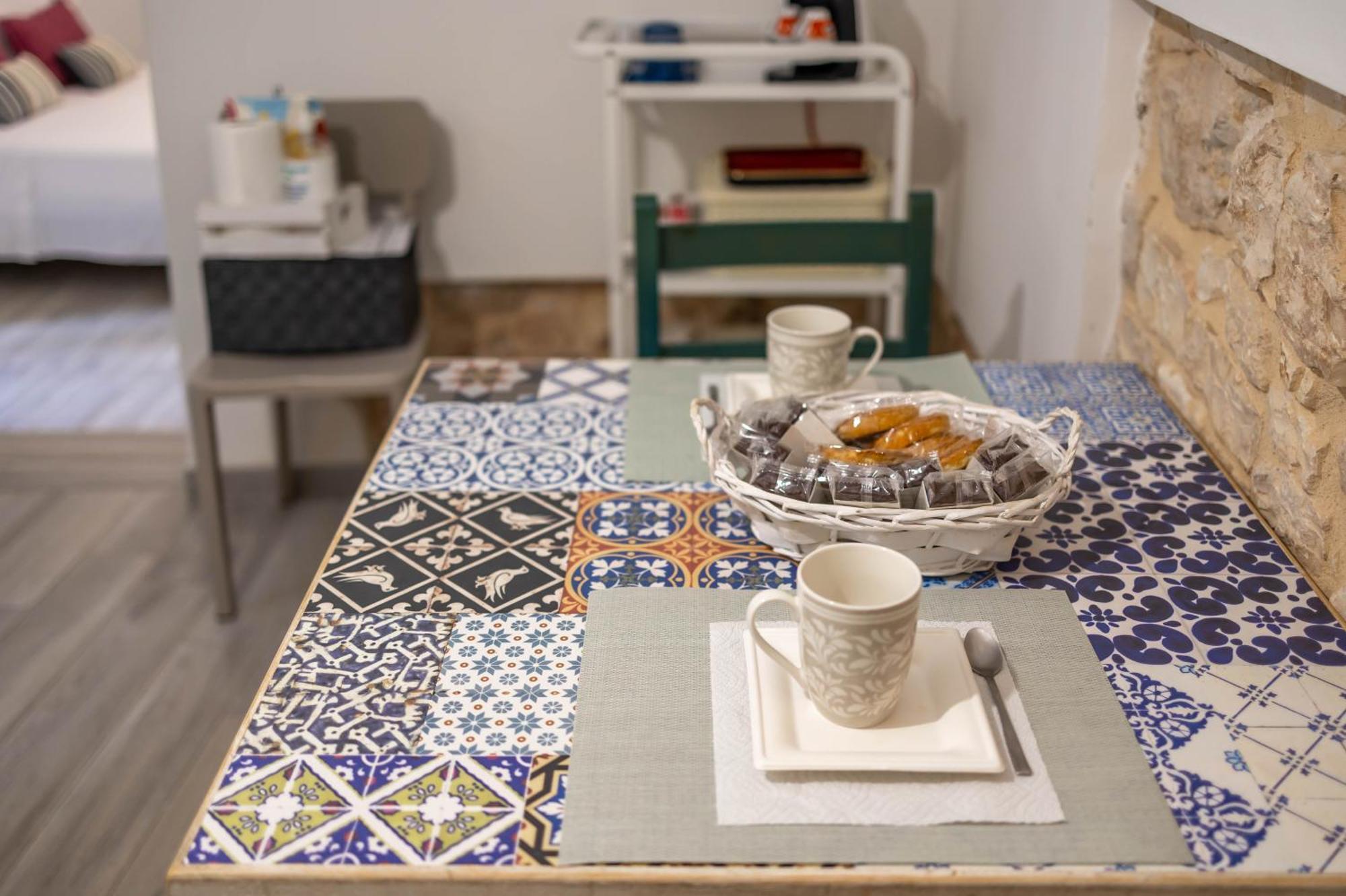 Antiche Mura Apartments"Nido Di Puglia" Monovano Turi Extérieur photo