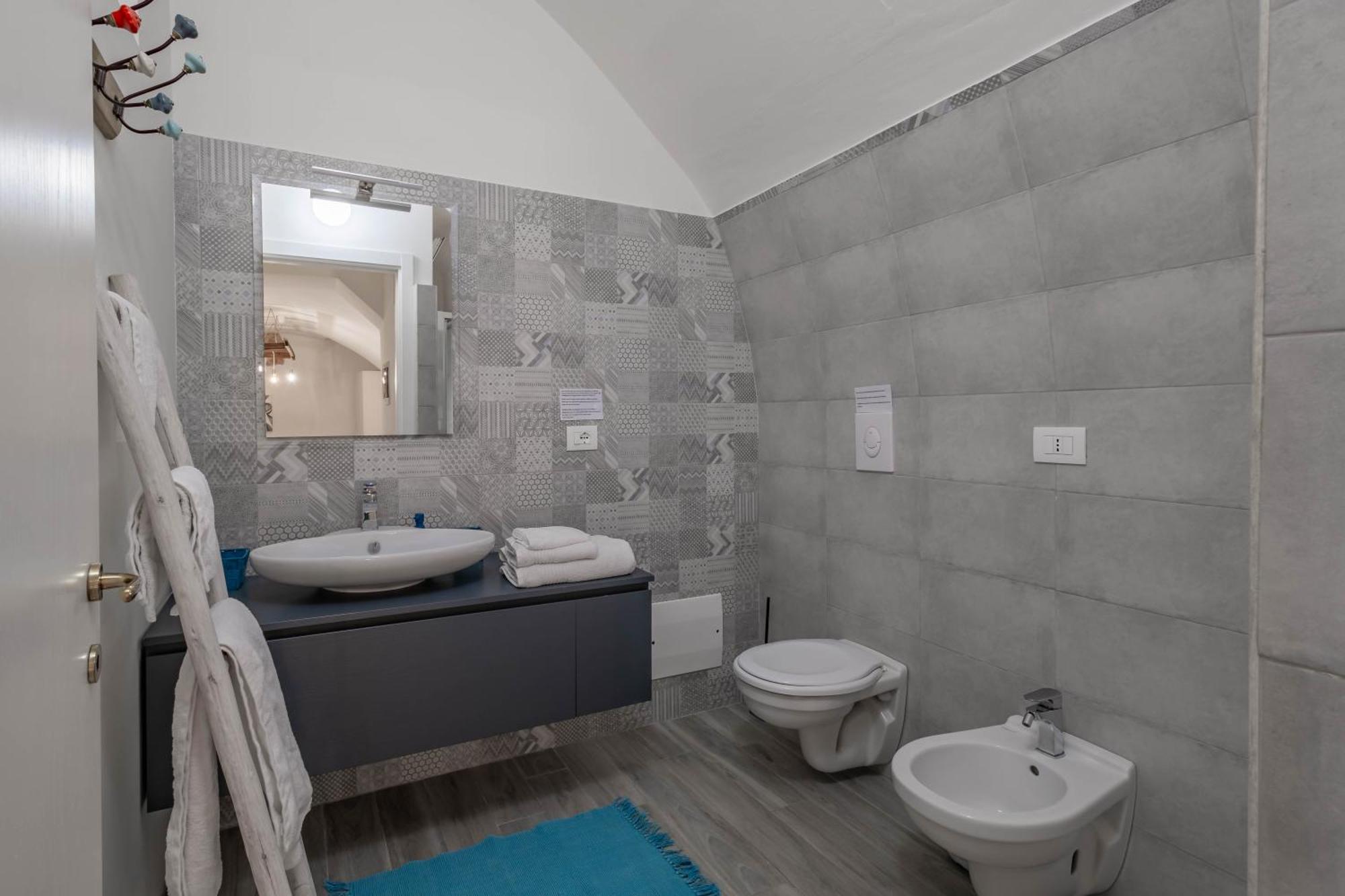 Antiche Mura Apartments"Nido Di Puglia" Monovano Turi Extérieur photo