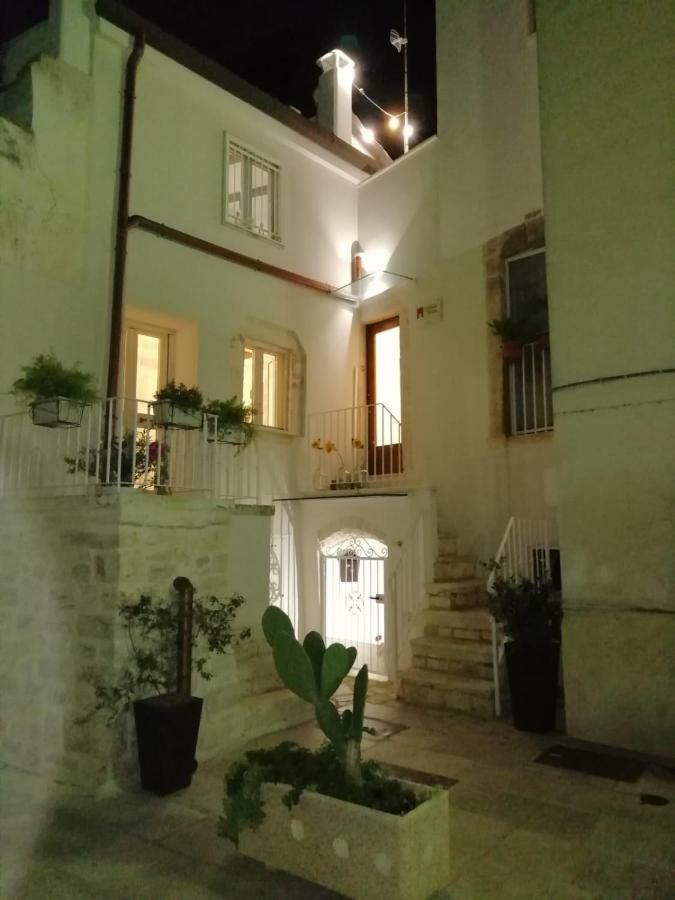 Antiche Mura Apartments"Nido Di Puglia" Monovano Turi Extérieur photo